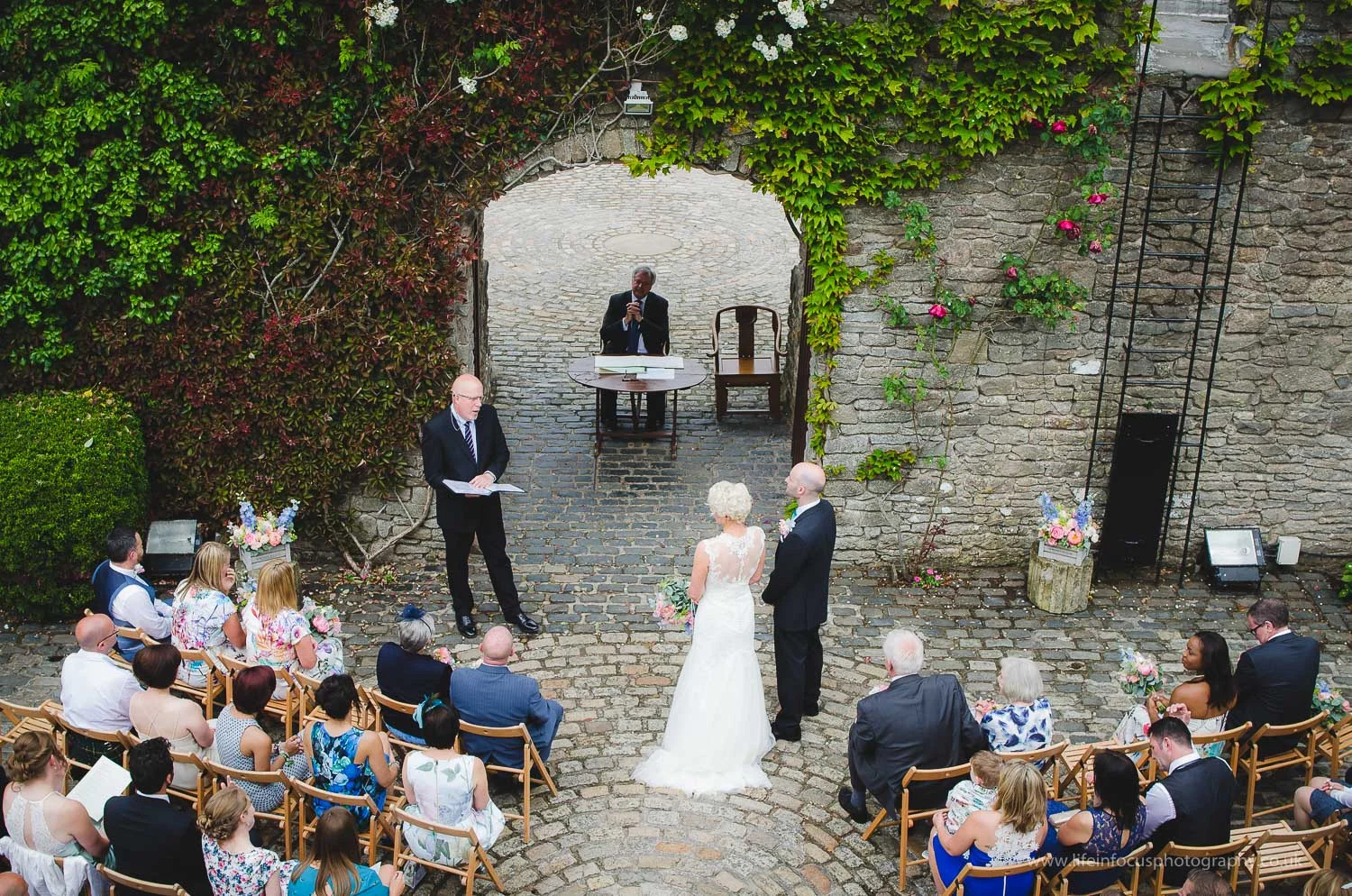 somerset-wedding-photographer-castle-venue-clevedon-9.jpg