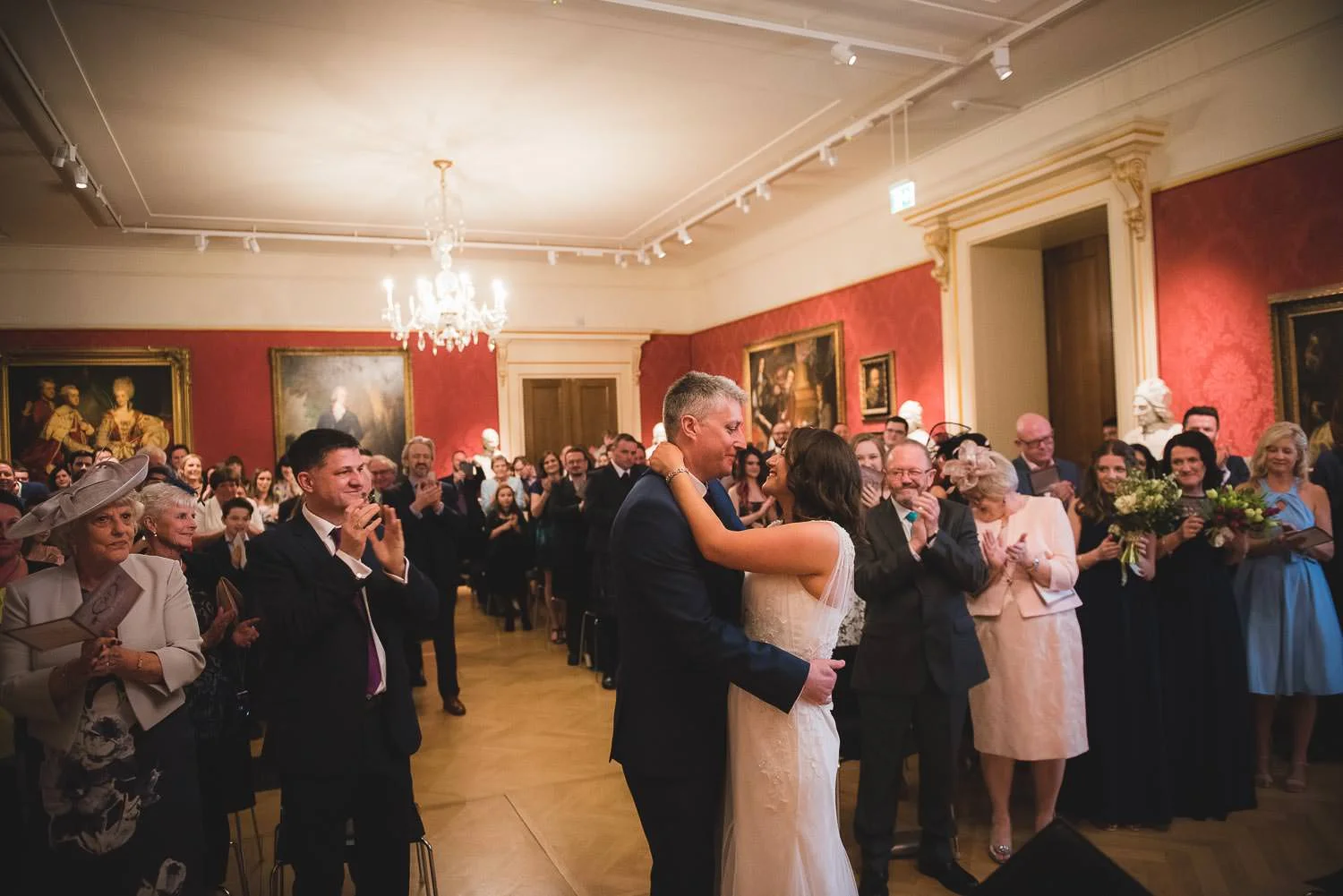 Oxford-wedding-photographer-Ashmolean-museum-28.jpg