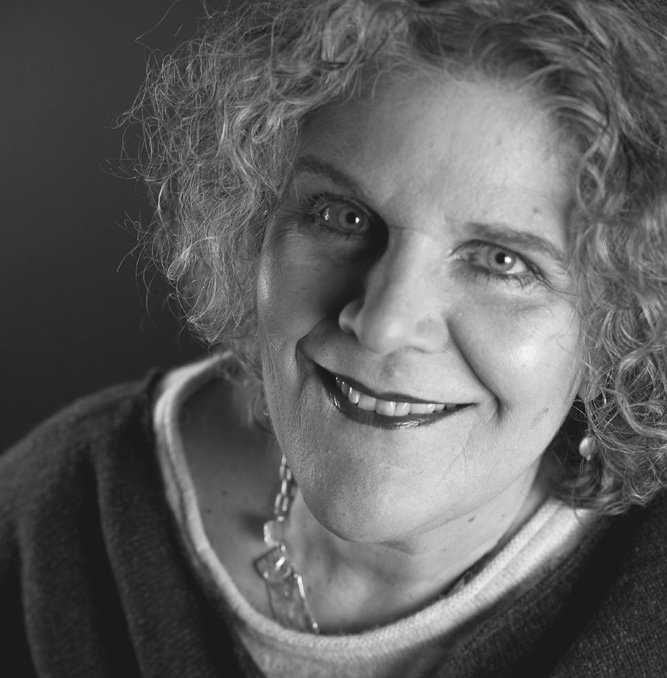 Sarah has a wealth of experience as a performer, trainer and facilitator. She has a natural RP English accent; friendly, sensual, reassuring. A range of voices from senior corporate to comic delivery. With a Degree in English Literature Sarah is a very strong sight reader and is good with complex technical scripts. Believable, mature, friendly, trustworthy, comedic, dialects, many voice attitudes