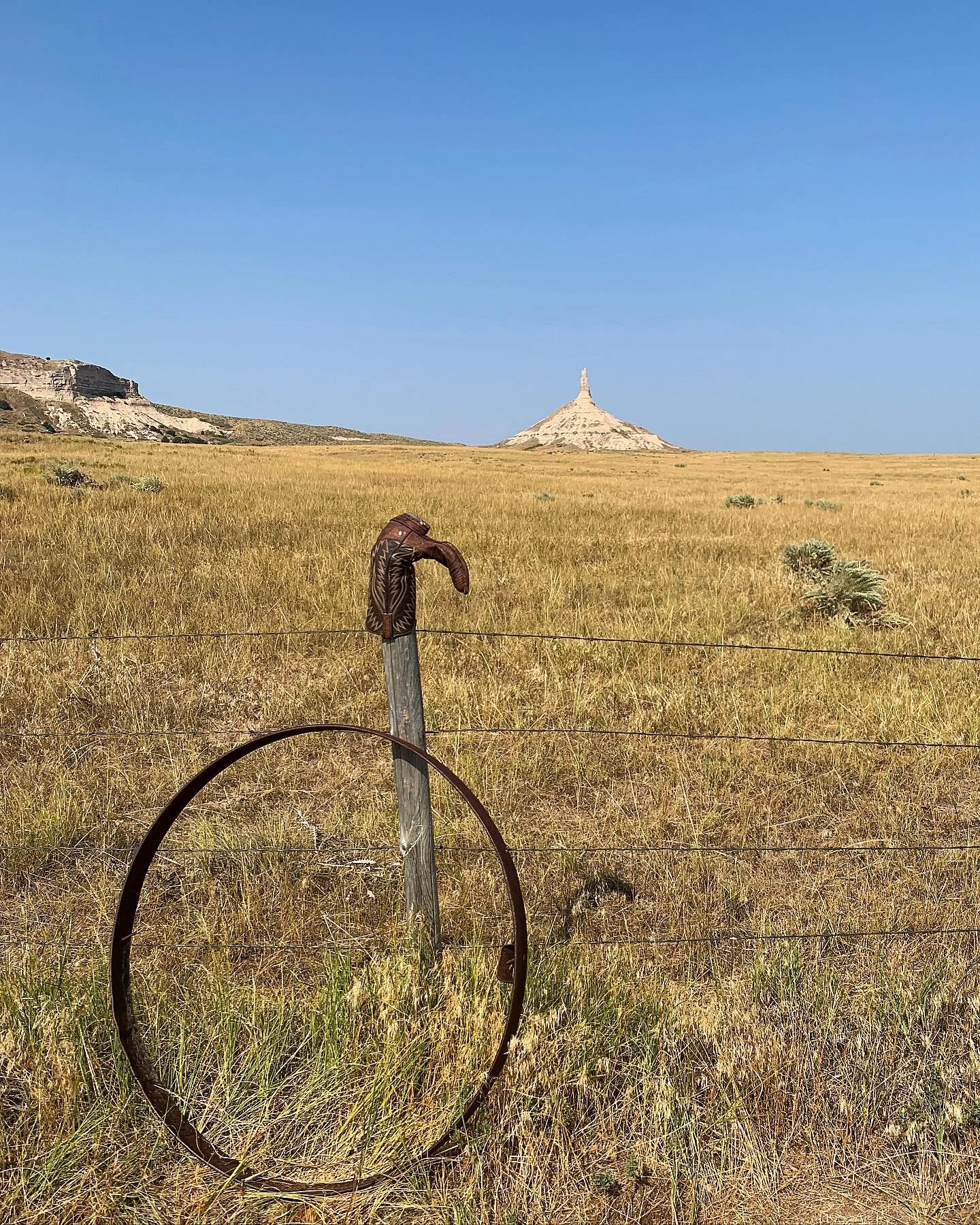 Nebraska / Oregon Trail

#oregontrail #plains #praire #bigsky #chimneyrock