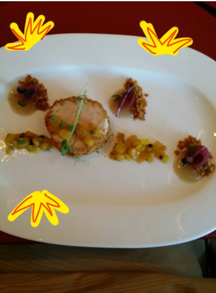 Foie Gras crusted with bread crumbs and mango salsa