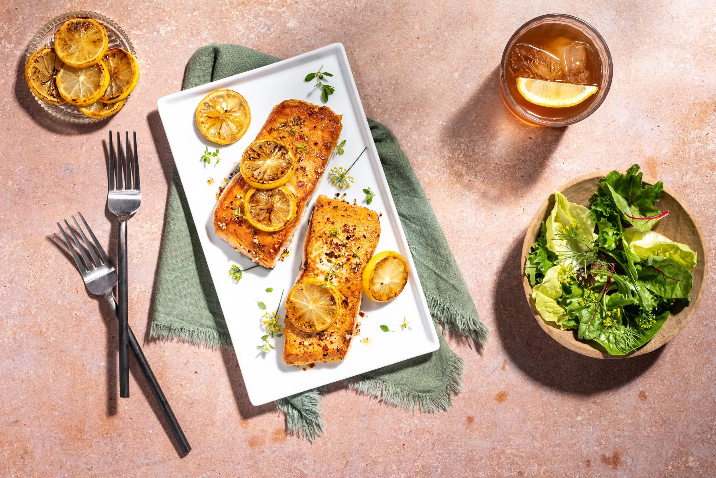 20210802_HomeChef-DoorDash-HomeChef_CedarPlankSalmon_Overhead_HERO_0279.jpg