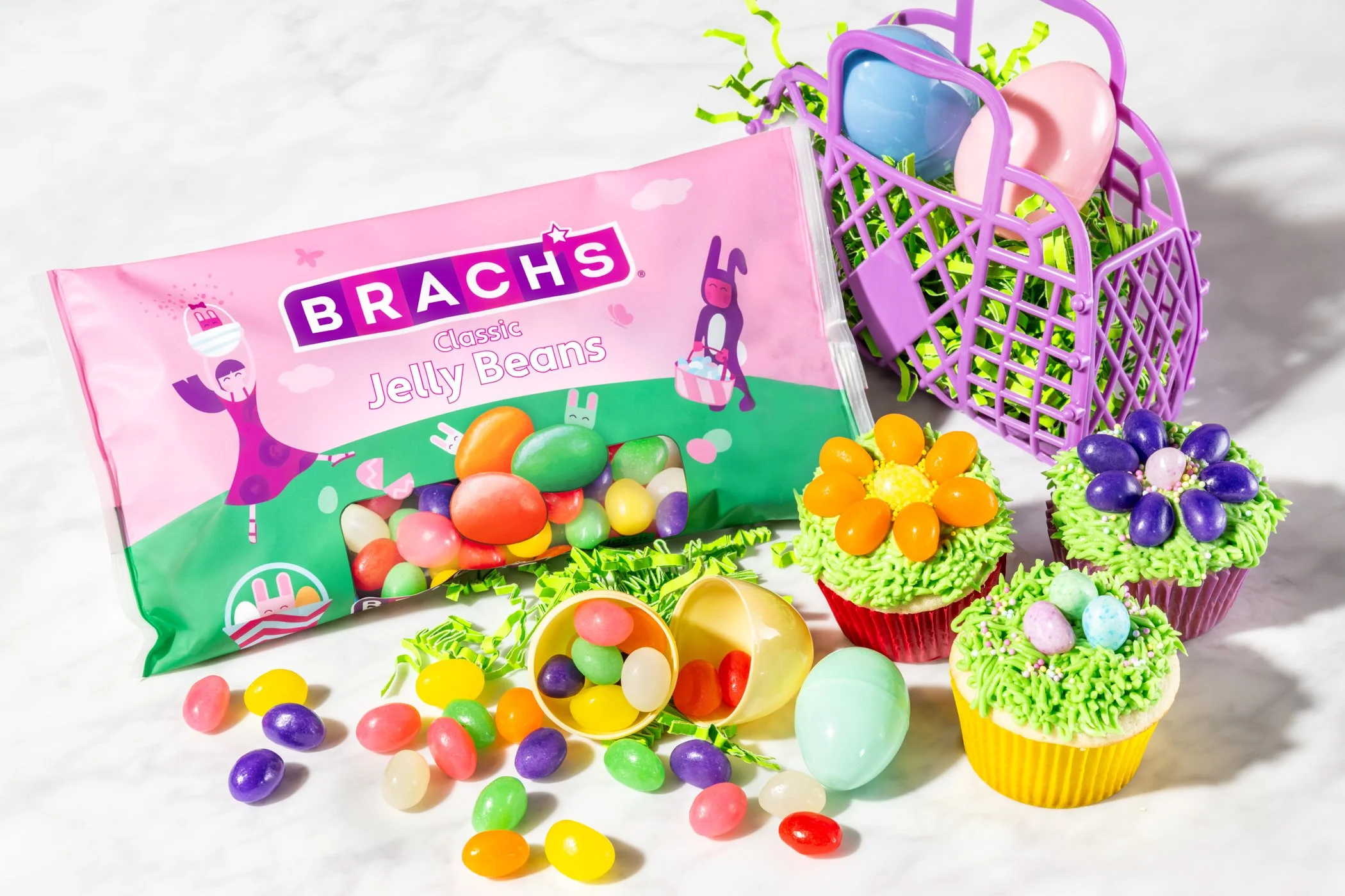 20230727_Brachs_EASTER_RECIPE_HERO_0139_sm.jpg