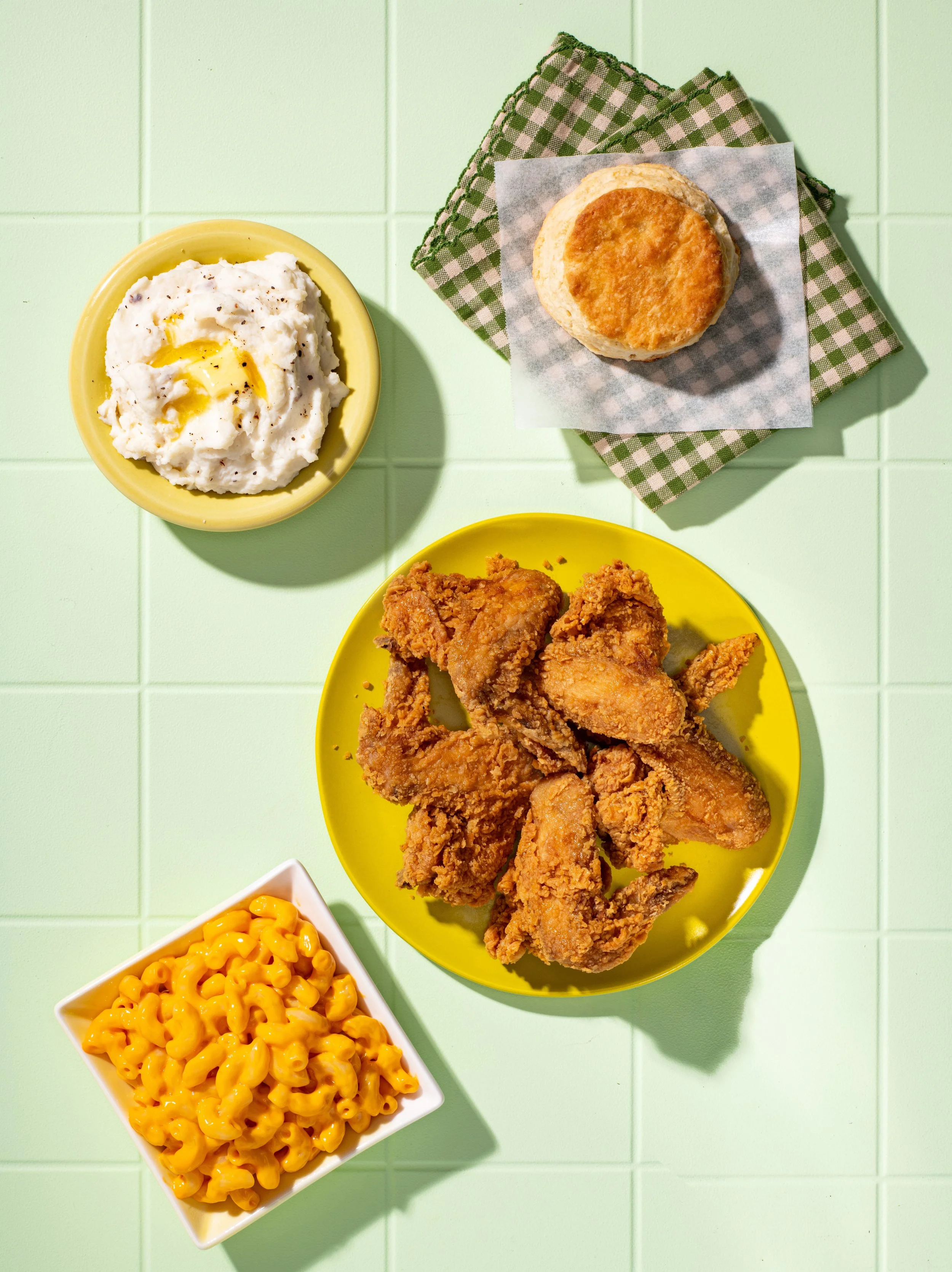 20210802_HomeChef-DoorDash-HomeChef_Doordash_IndividualMeals_Overhead_WingMeal_HERO_0725 copy.jpeg