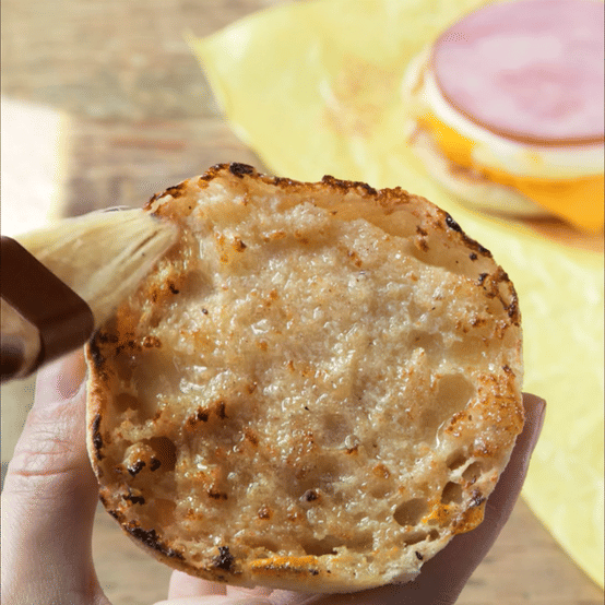 EggMcMuffin-high.gif