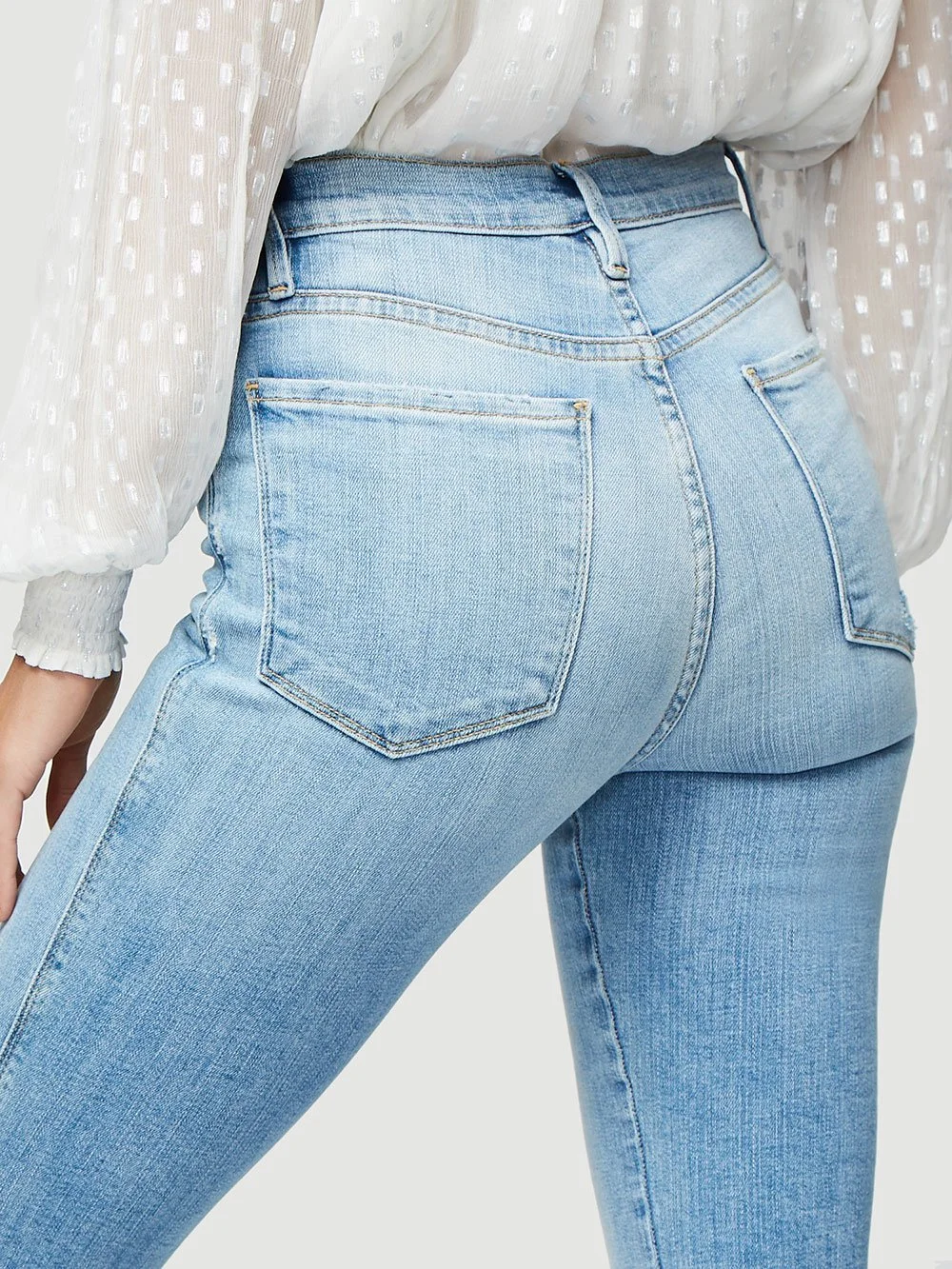Frame Denim Le Sylvie Raw Edge — Black 