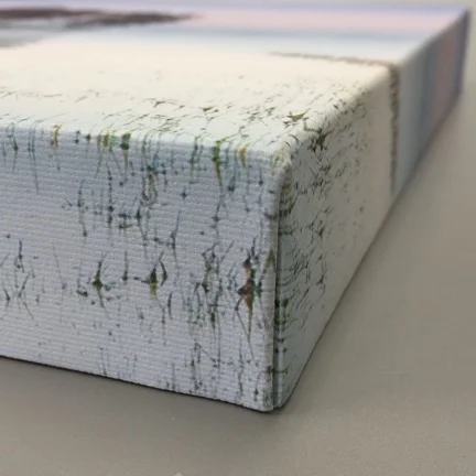 canvas_corner_small.jpg