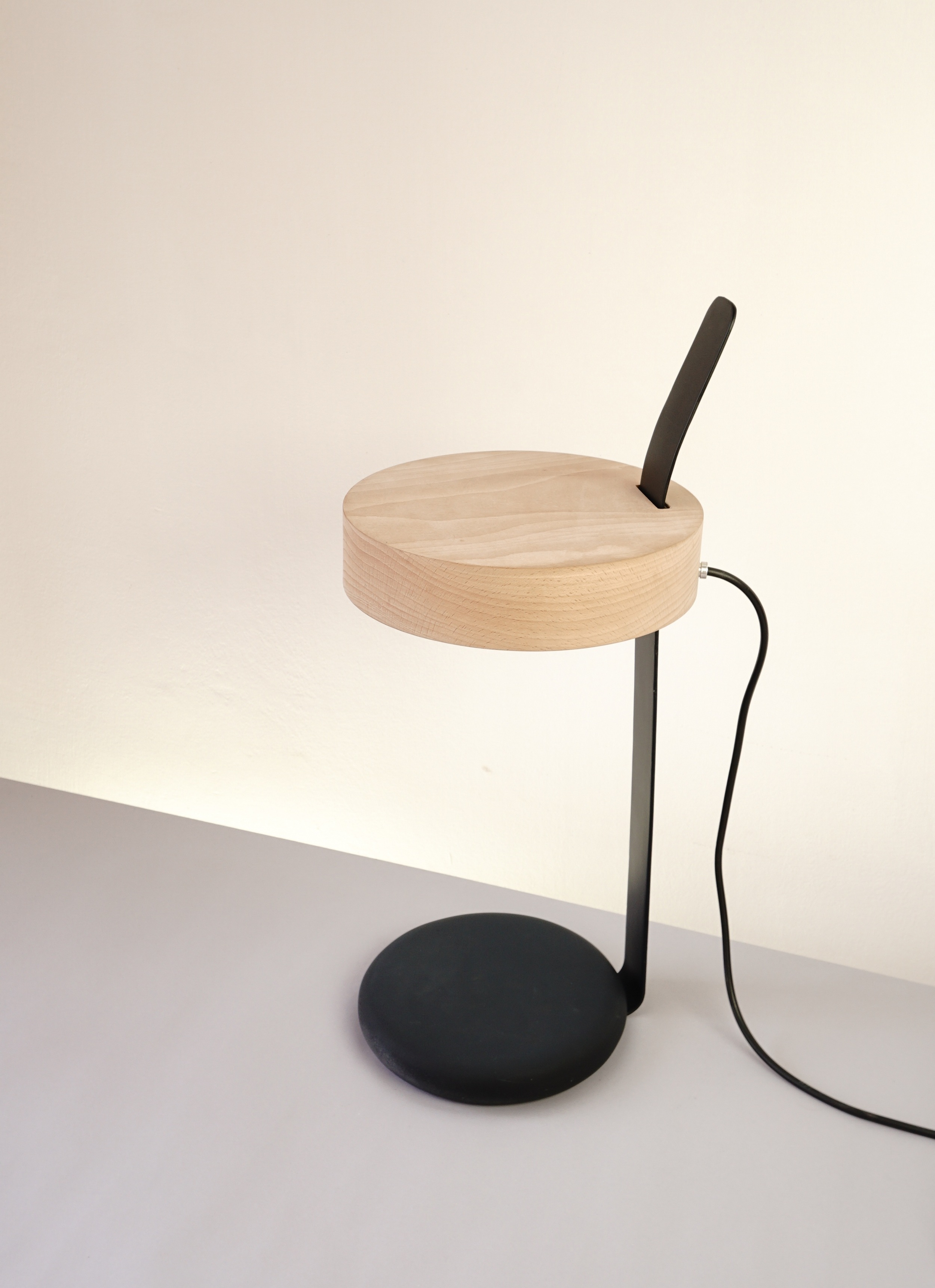 COUNTERPOISE LAMP (7).jpg