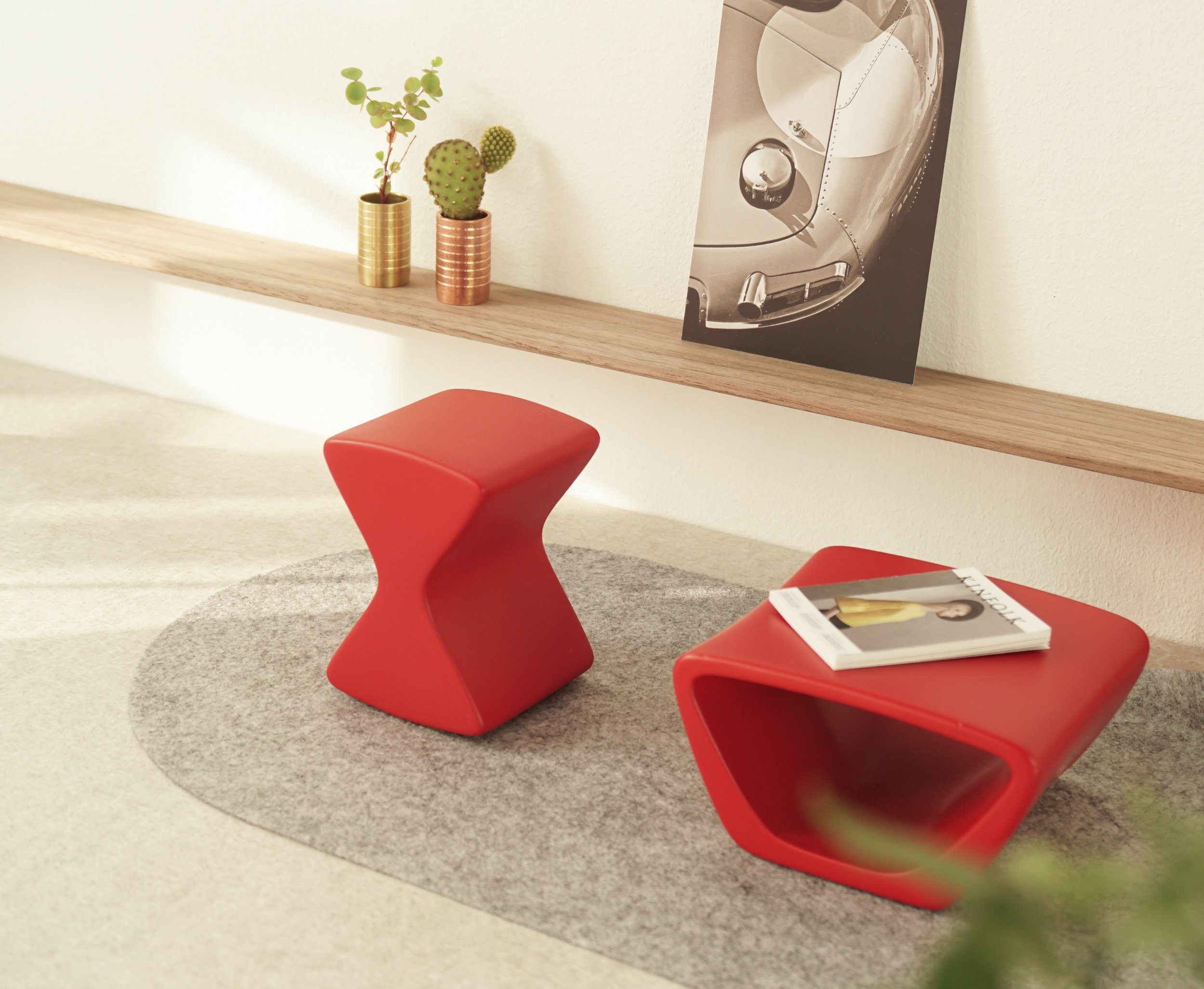 LEGGERA GT - ROCKING STOOL (15).jpg