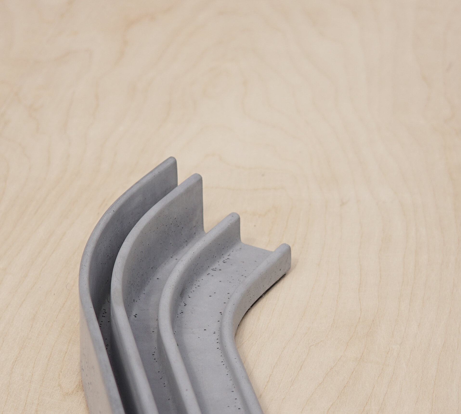 EXTRUDE DESK ORGANIZER (3).jpg
