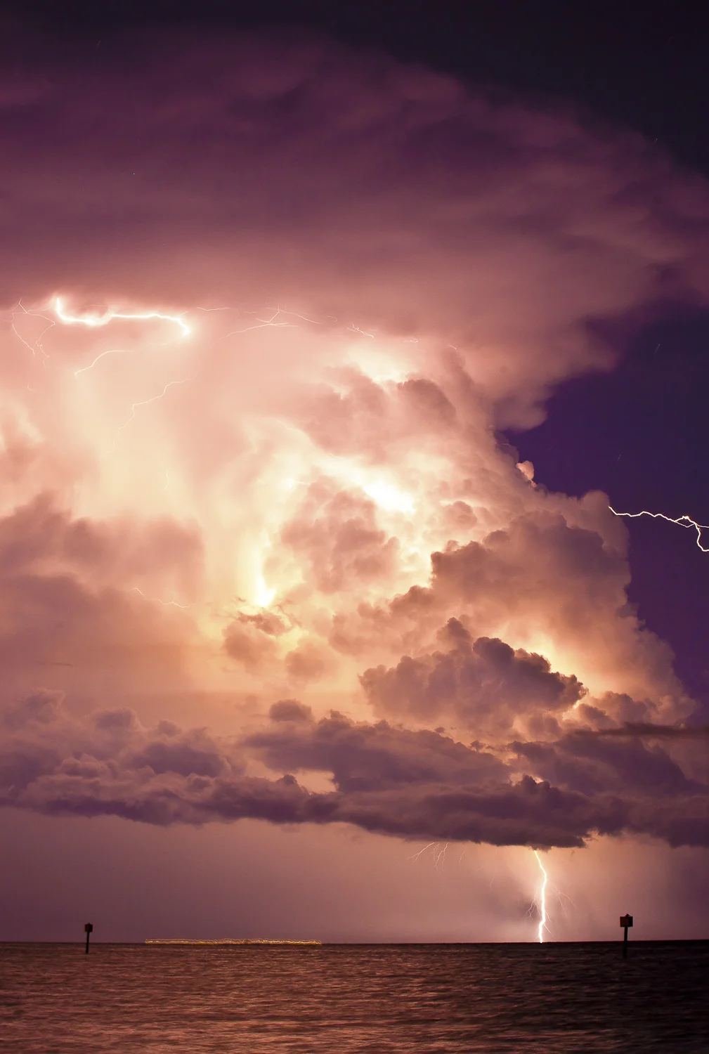 Storm-Lightning-Florida-Keys-Landscape-Photography-Marrero-1.jpg