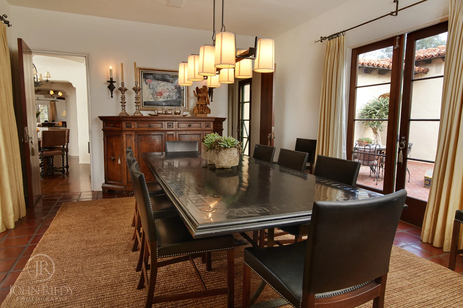 dining-room-web.jpg