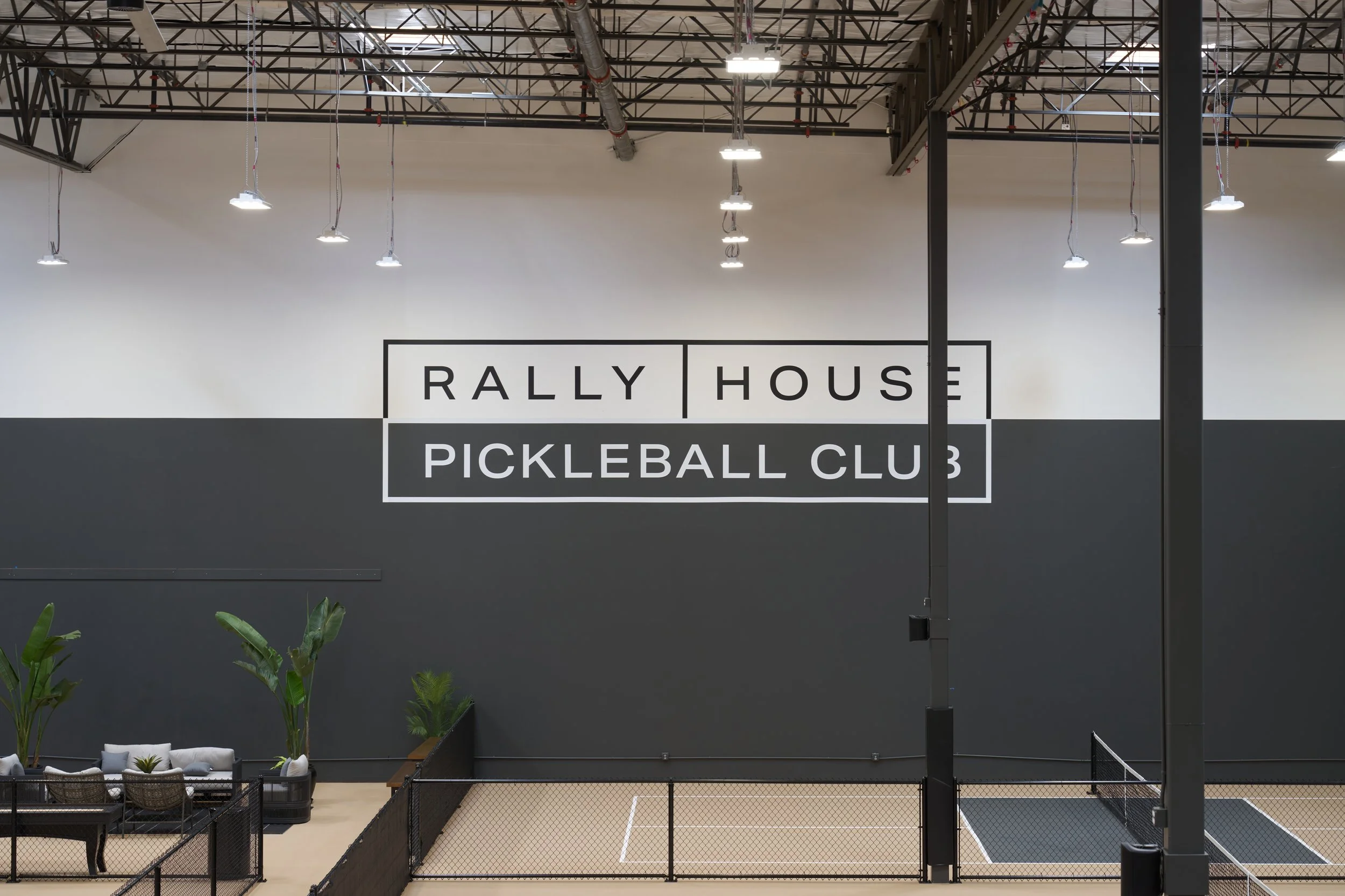 Rally-House_17.JPG