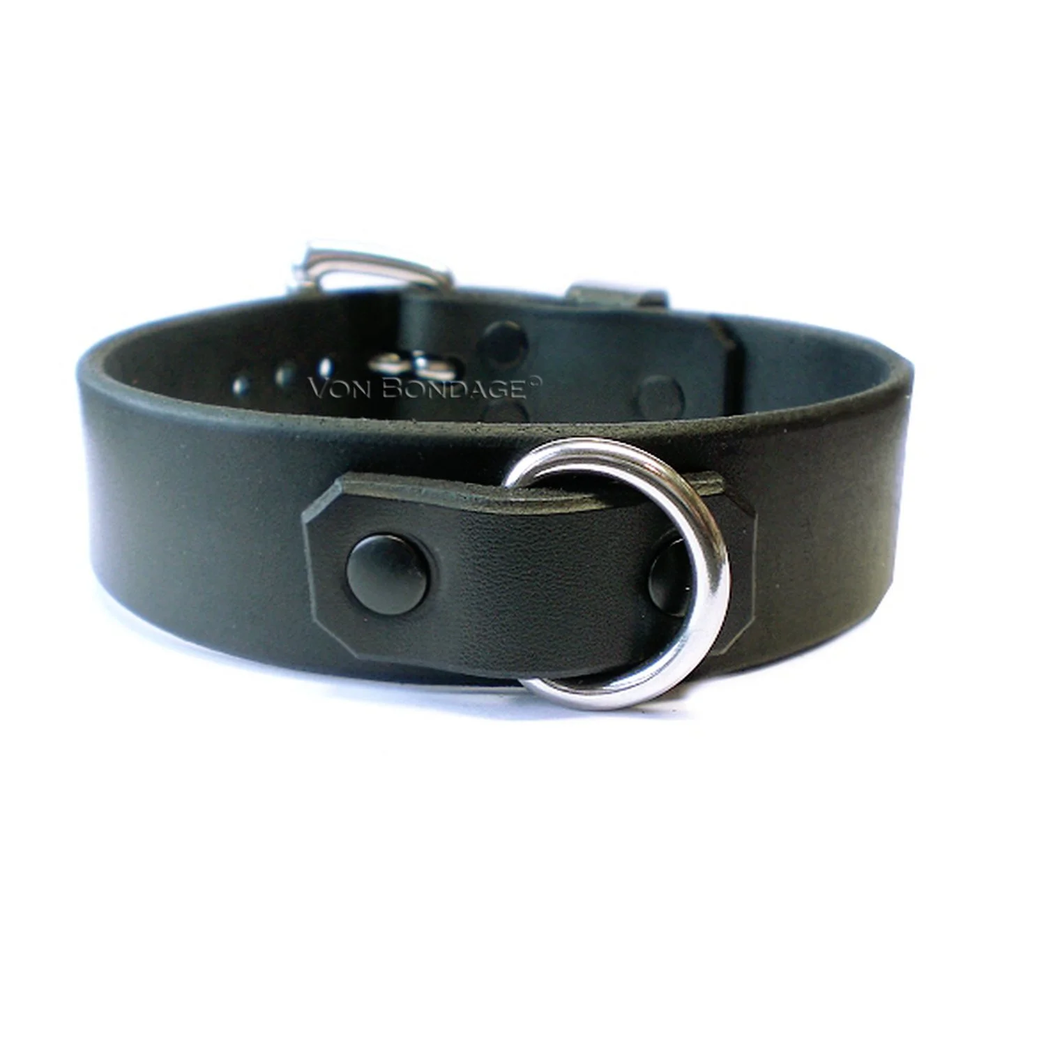 Leather bondage collar in stainless steel hardware and black nickel free rivets with d-ring in front