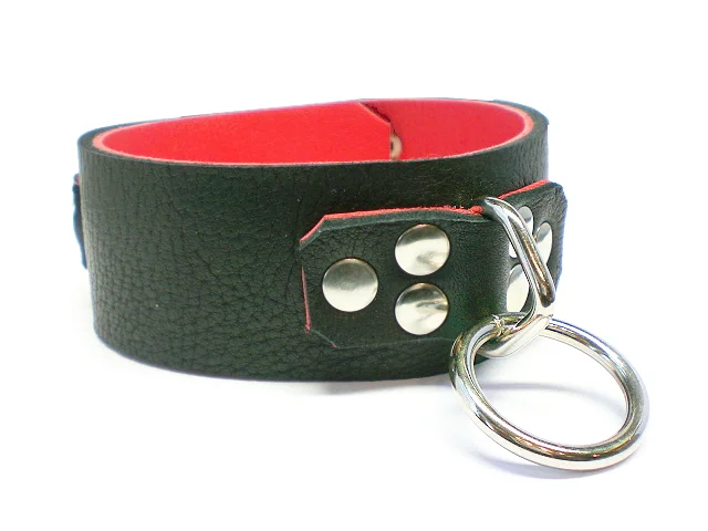 Black Bison w/Red Leather Interior BDSM Collar, 6 Riveted Bondage Ring