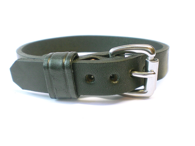 standard buckle - black leather keeper