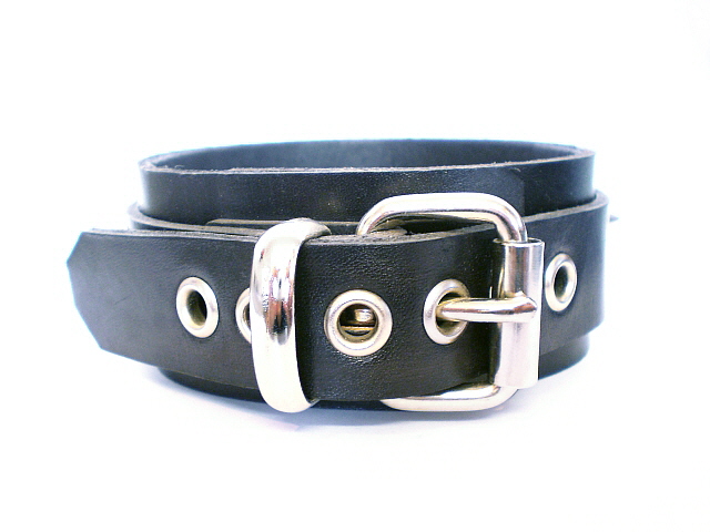 standard buckle - black latigo