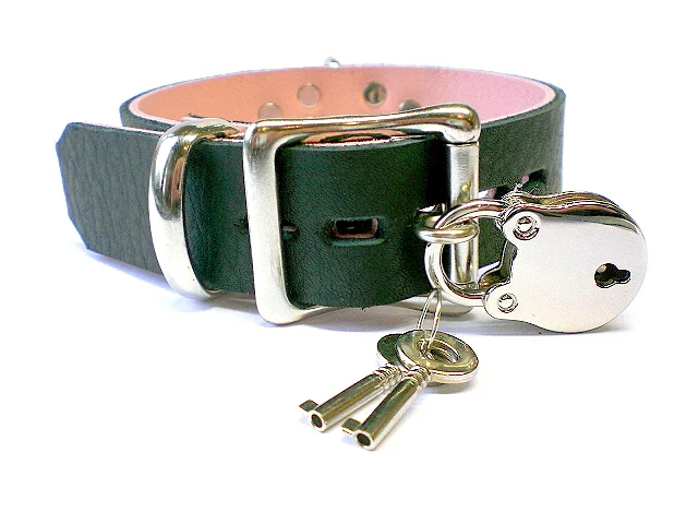 soft black w/pink inlay - lockable buckle
