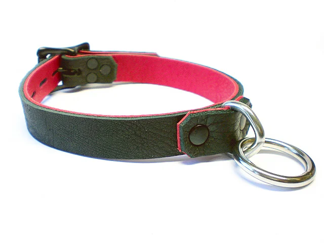 soft black w/red inlay - blk rivets