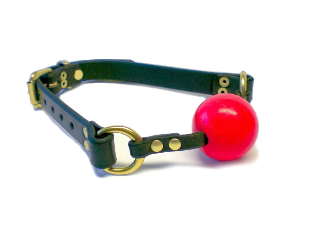 black bridle - red ball