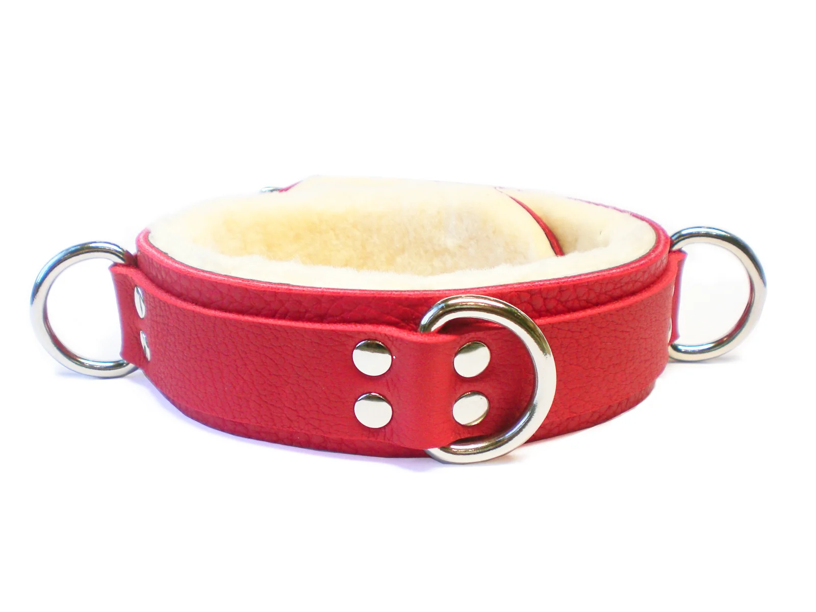 red leather bdsm collar with sheepskin lining and triple dee rings