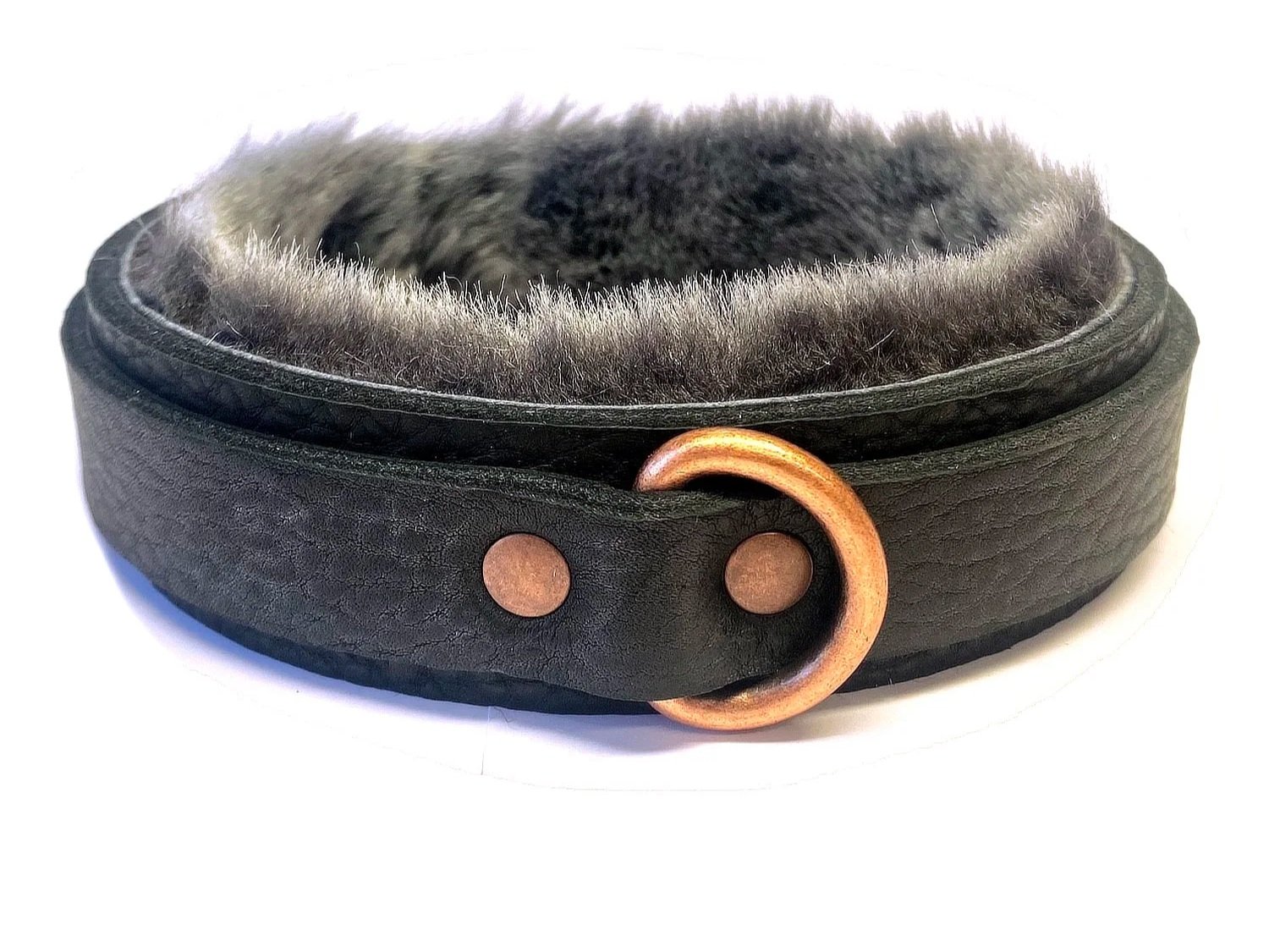 BDSM Collar lined in gray sheepskin fur with a copper d ring in front