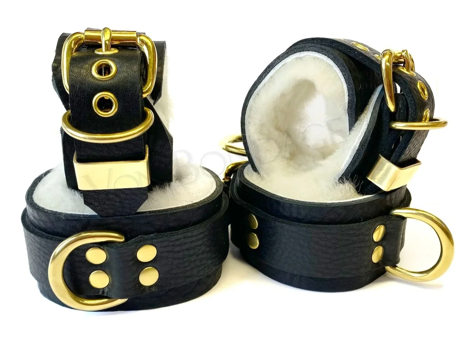 black leather Wrist & Ankle Restraints Bondage Set lined in white Sheepskin Fur