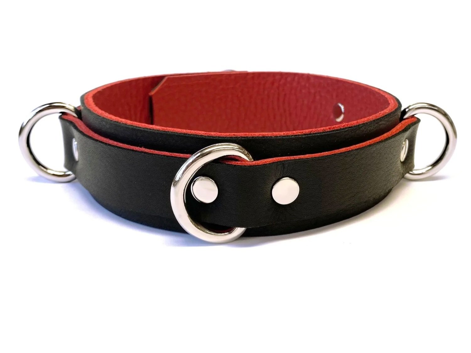 Black & Red Leather Bondage Collar with 3 D-rings