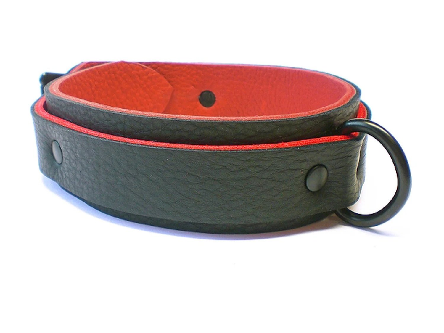 Black Bison Red Leather BDSM Collar with black 1inch dee ring