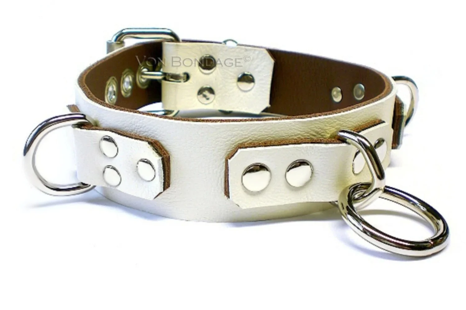 1.25+White+Lockable+Bondage+Collar+with+bondage+ring+and+dee+rings.jpg