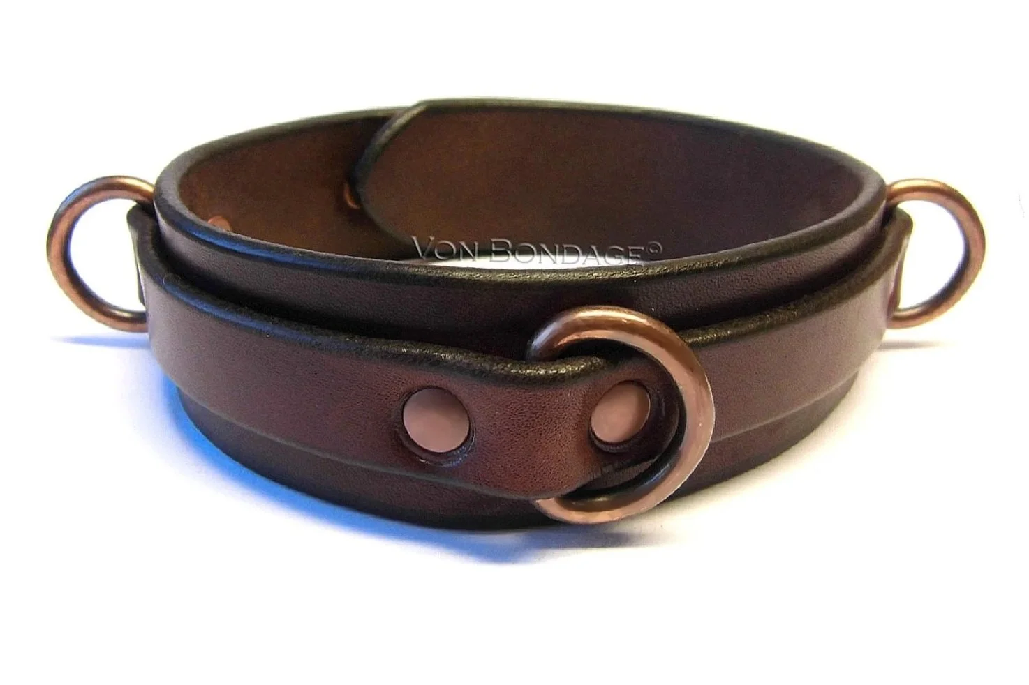 brown leather bdsm collar with 3 copper d-rings