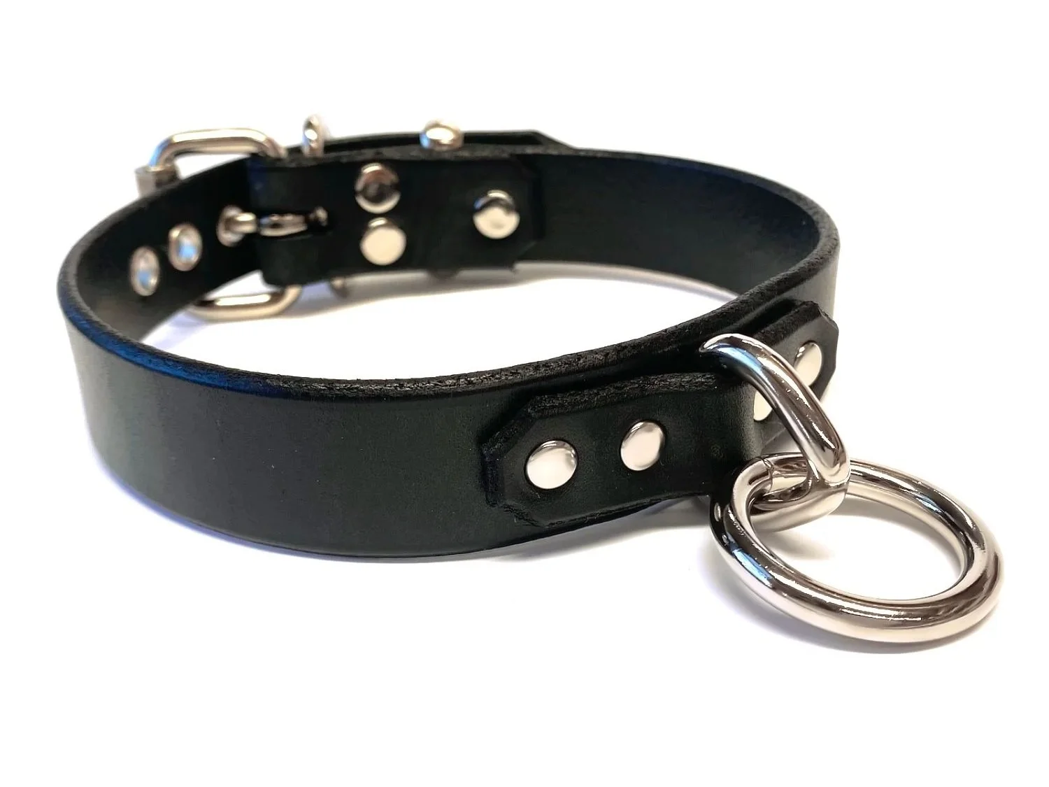 Black Latigo Lockable BDSM Collar with small bondage ring