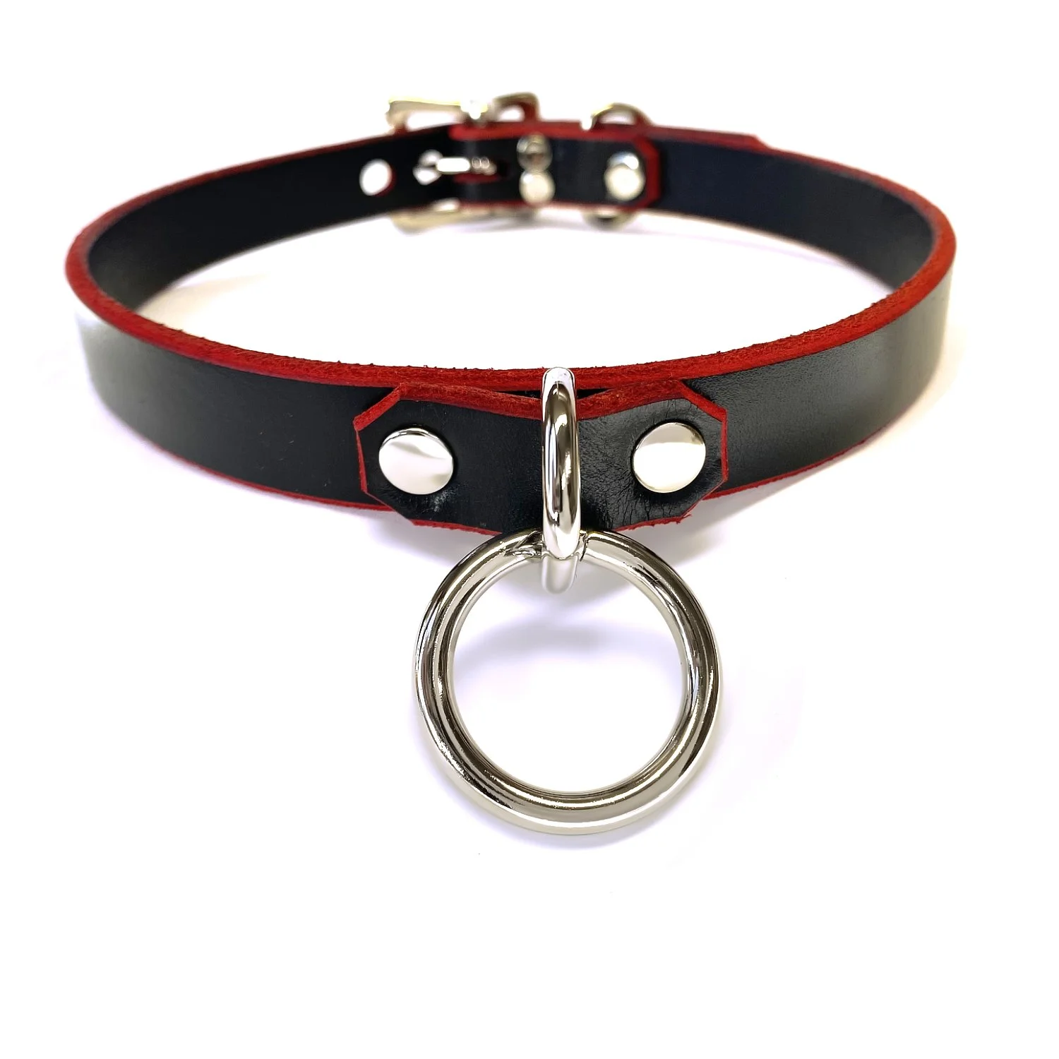 Red-Trim Lockable Leather Collar with Small Bondage Ring