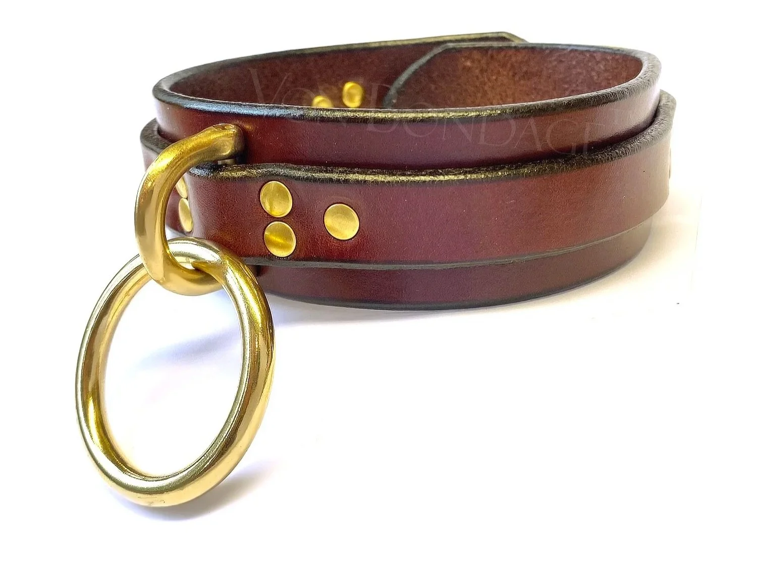 slave collar in brown bridle leather with large brass o ring