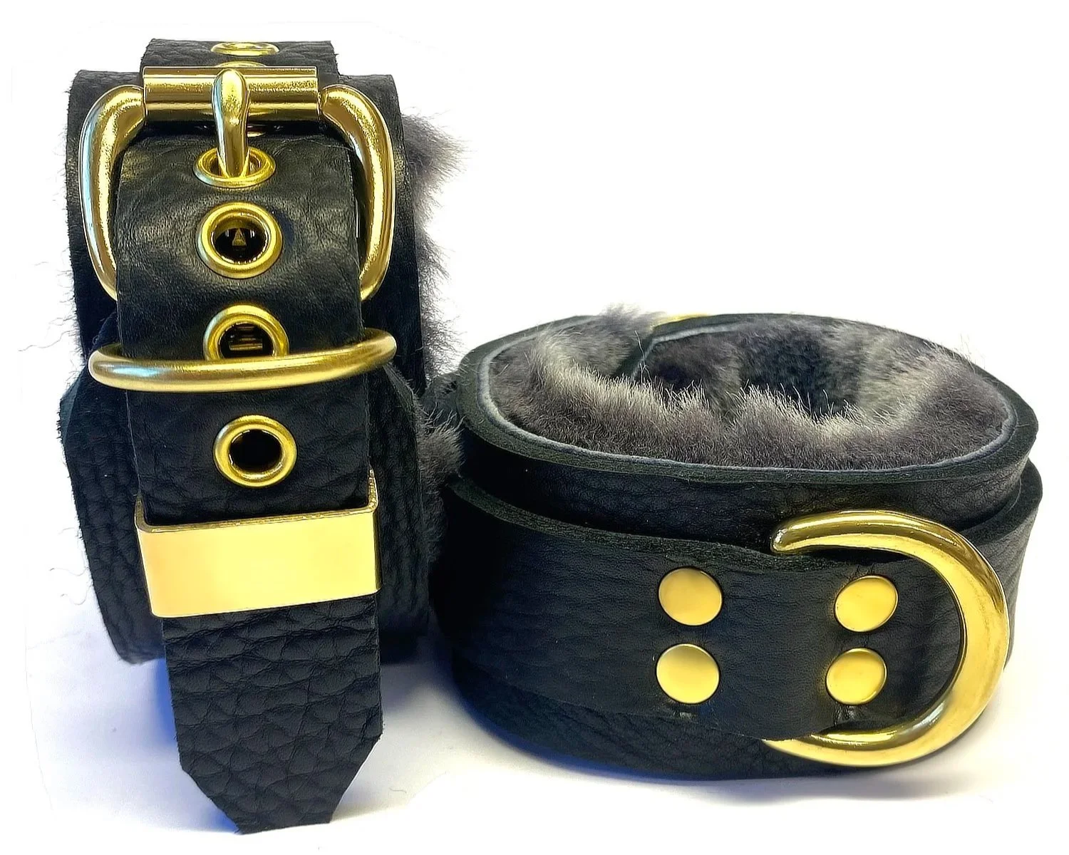 Restraints in Black Leather lined in gray sheepskin fur