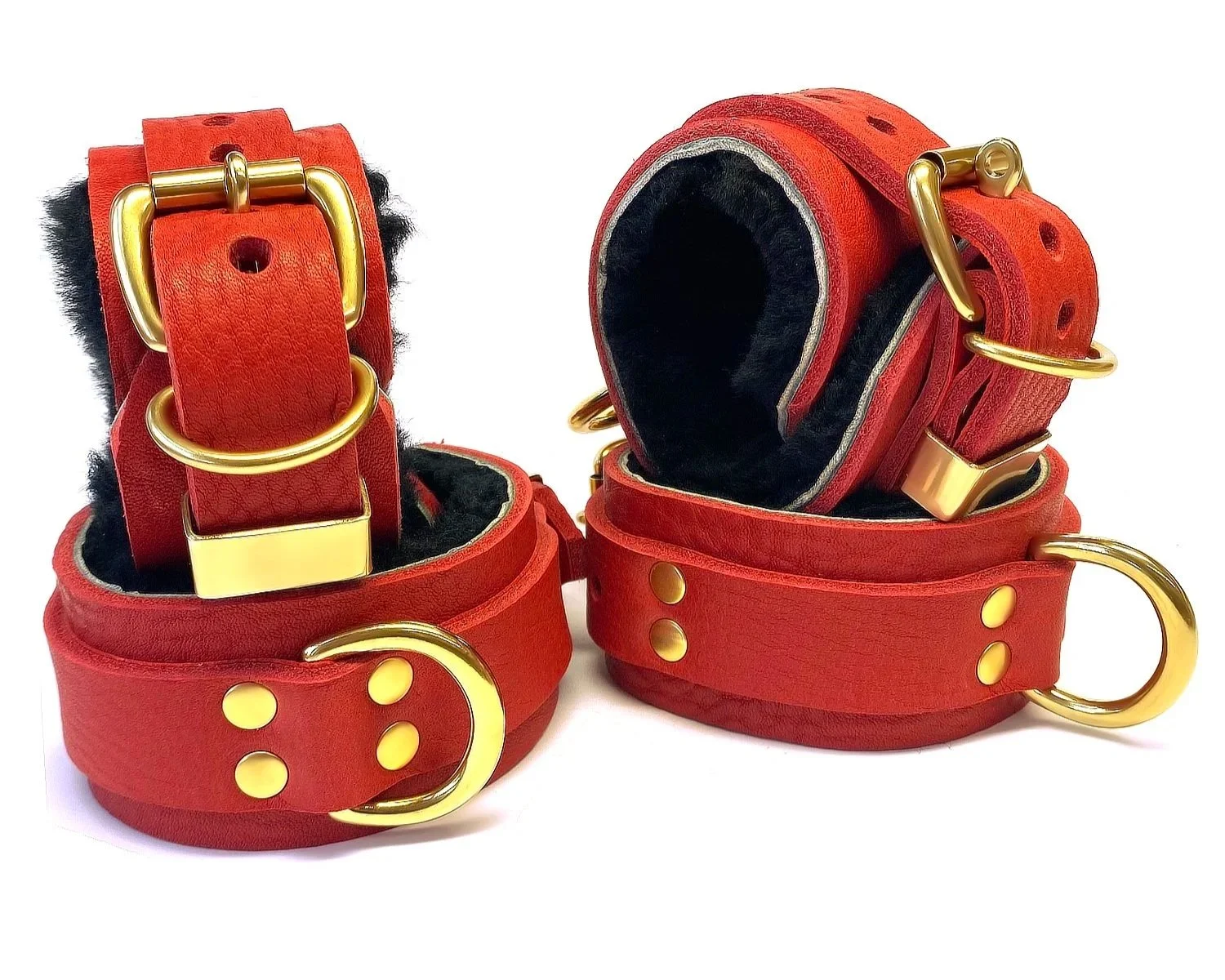 red leather Wrist & Ankle Restraints Bondage Set lined in black Sheepskin Fur