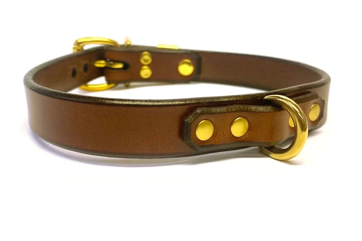brown leather bdsm collar with small brass dee ring