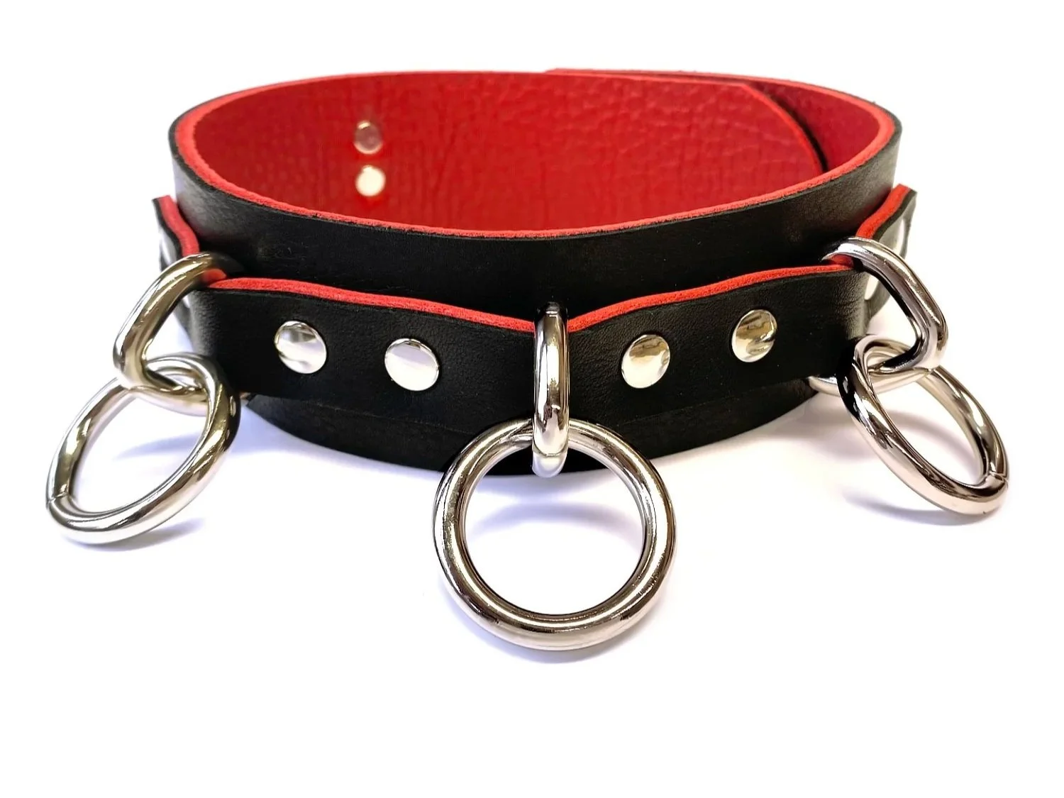 Black & Red Leather bdsm collar with 3 bondage rings across the front