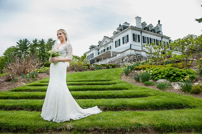 Photography by Christopher Duggan . Bouquet by Crocus Hale .