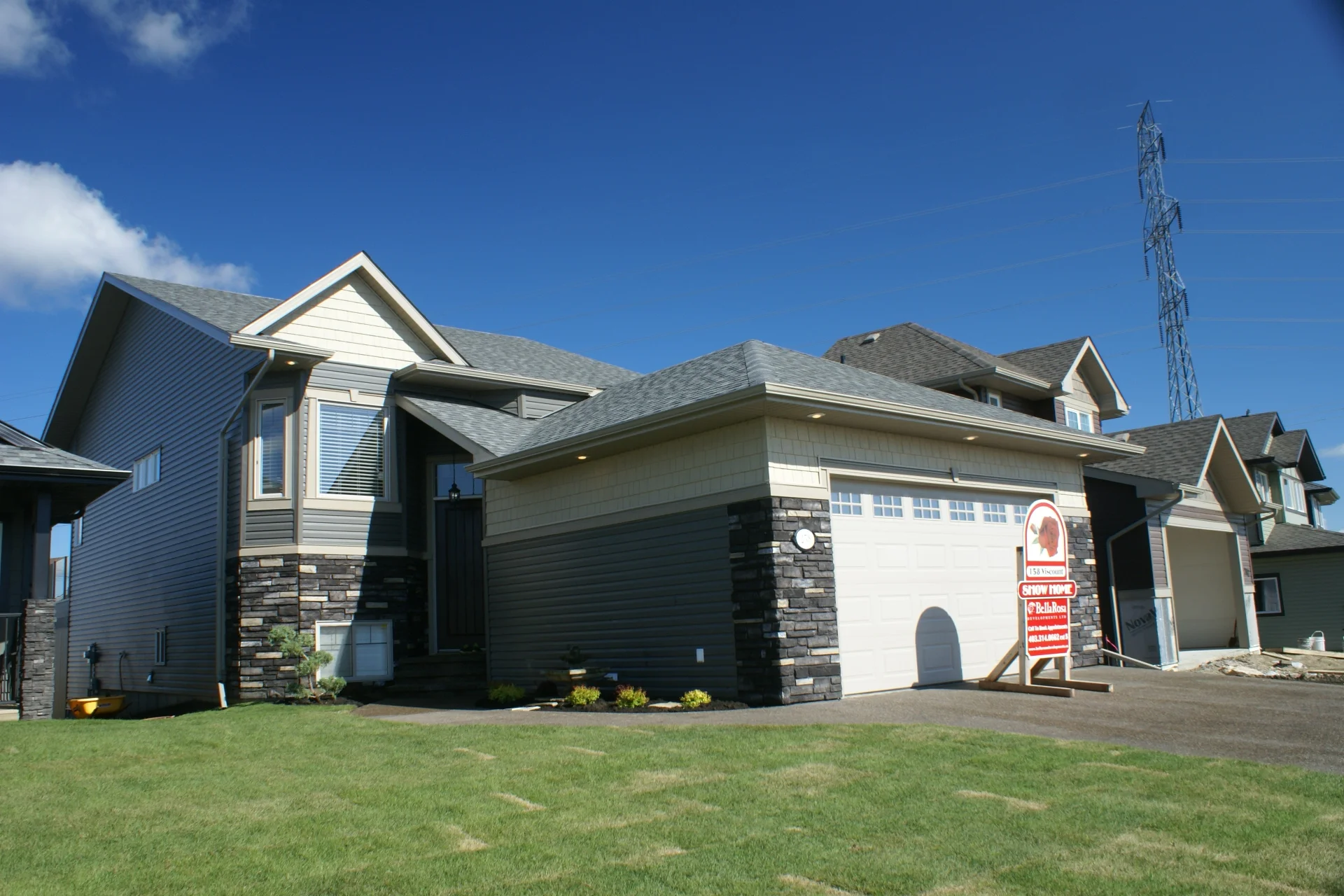 258 Viscount Dr., Vanier Woods, Red Deer, Alberta