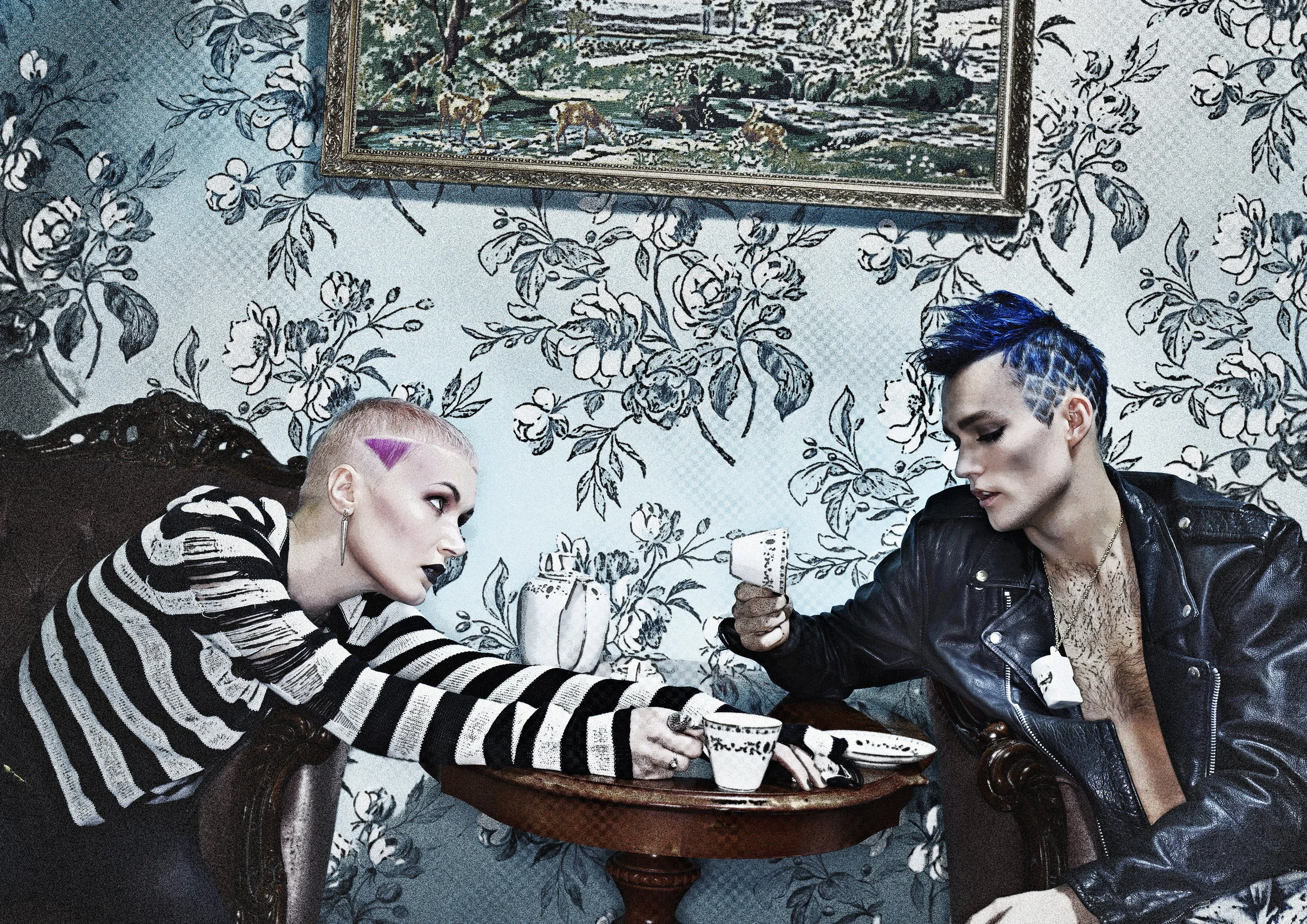 Hår: Roger Persson& Sesseli Jering. Foto: Sam Lindh, Nina Rosenqvist Grafia . Makeup: Anna K. Bambi Borg. Styling: Sidsel Løyche dirt and delight Special thanks: Excellent edges By Carlstens
