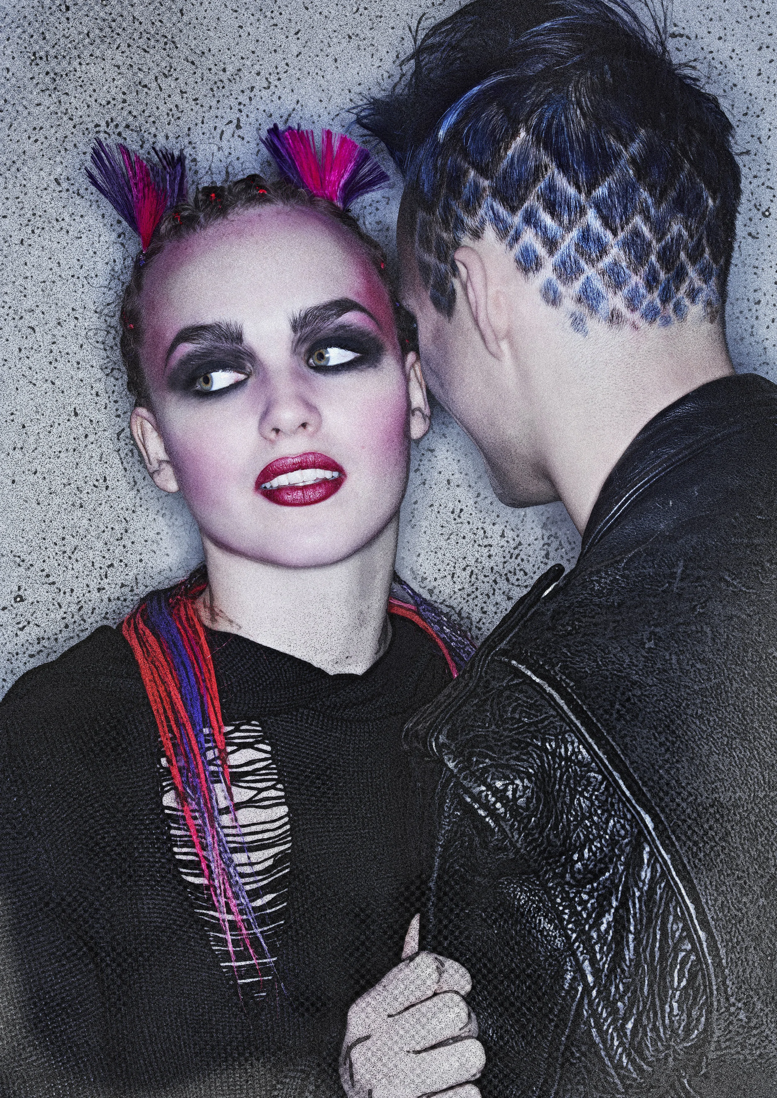 Hår: Sesseli Jering. Foto: Sam Lindh, Nina Rosenqvist Grafia . Makeup: Anna K. Bambi Borg. Styling: Sidsel Løyche dirt and delight Special thanks: Excellent edges By Carlstens