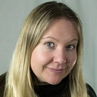PhotoSandraStensonheadshot.jpg