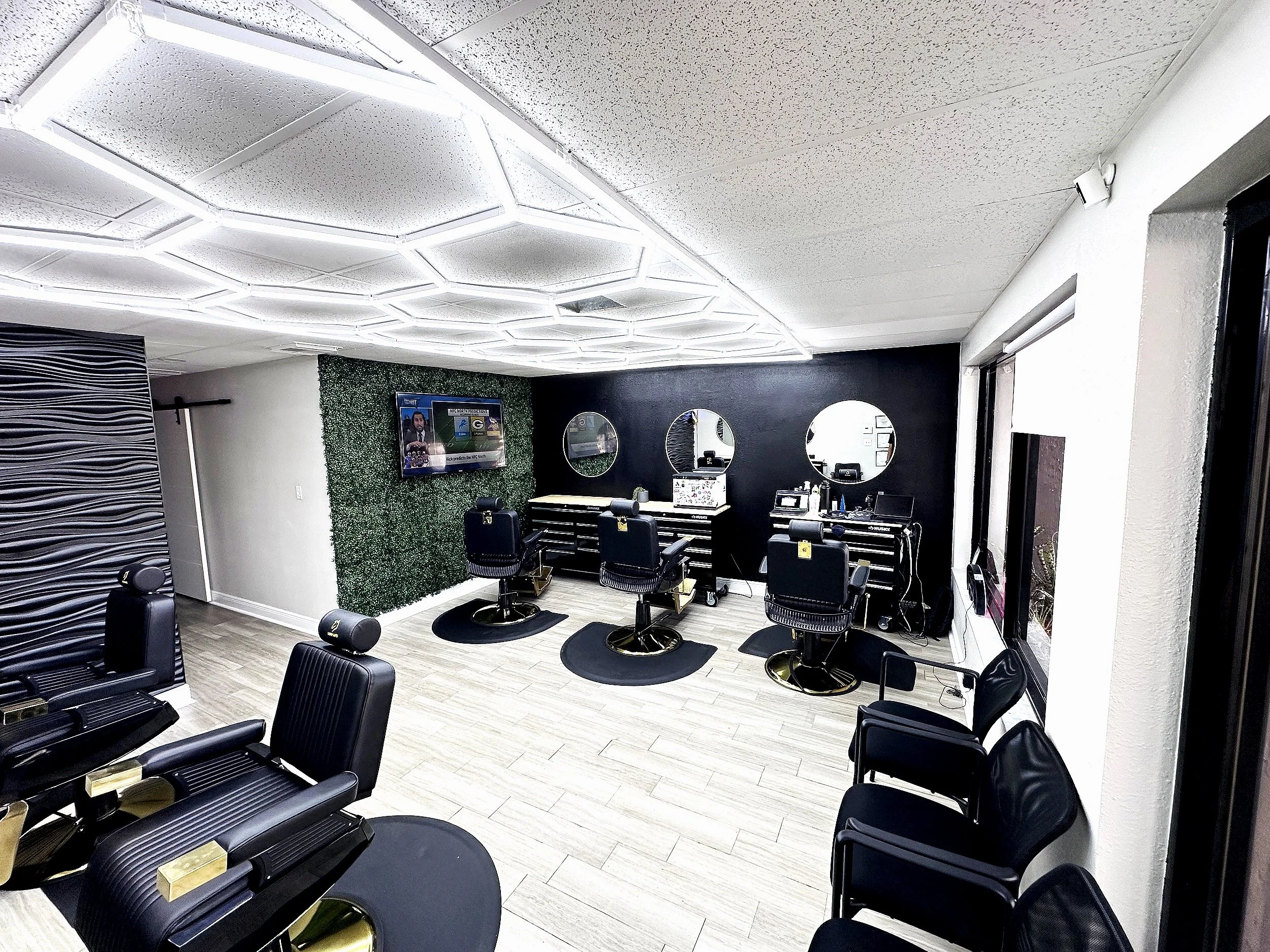 DudeCanCut Hair Studio