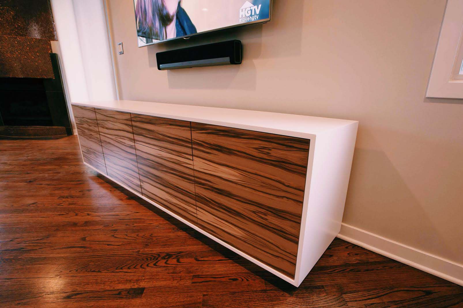 credenza_8.jpg