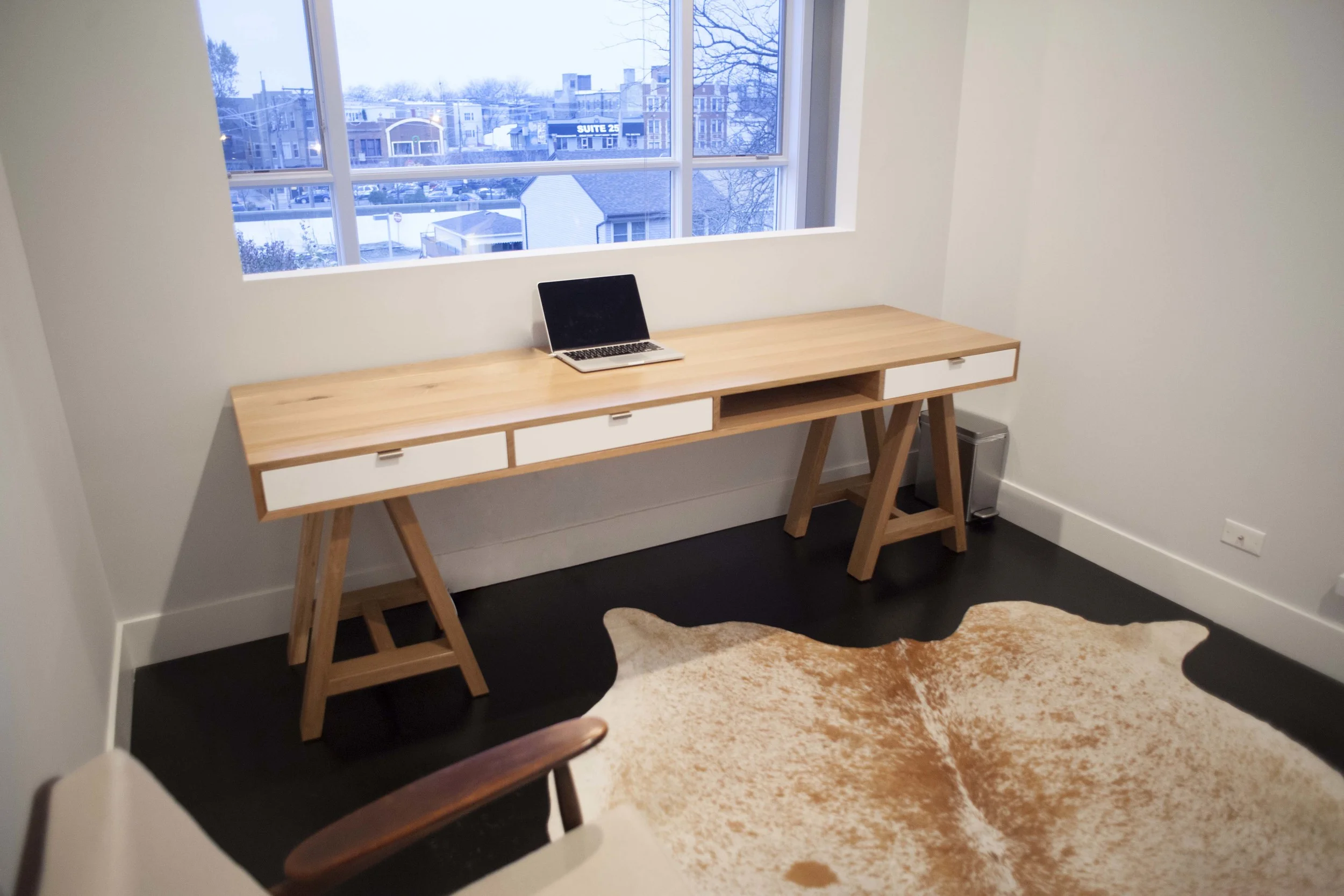 geoff_desk1.jpg