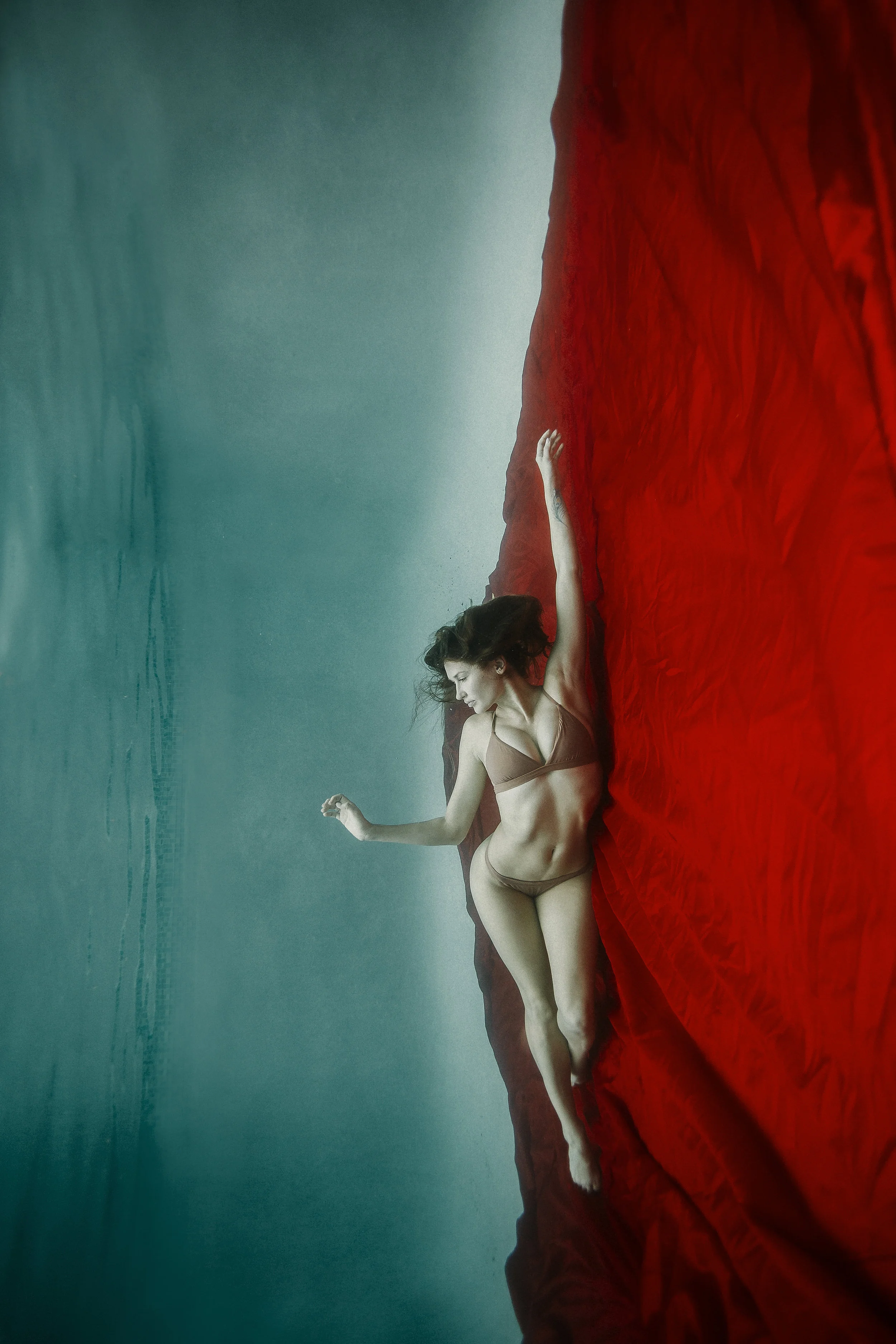 Underwater RED by Romi Burianova20180728_0003.jpg