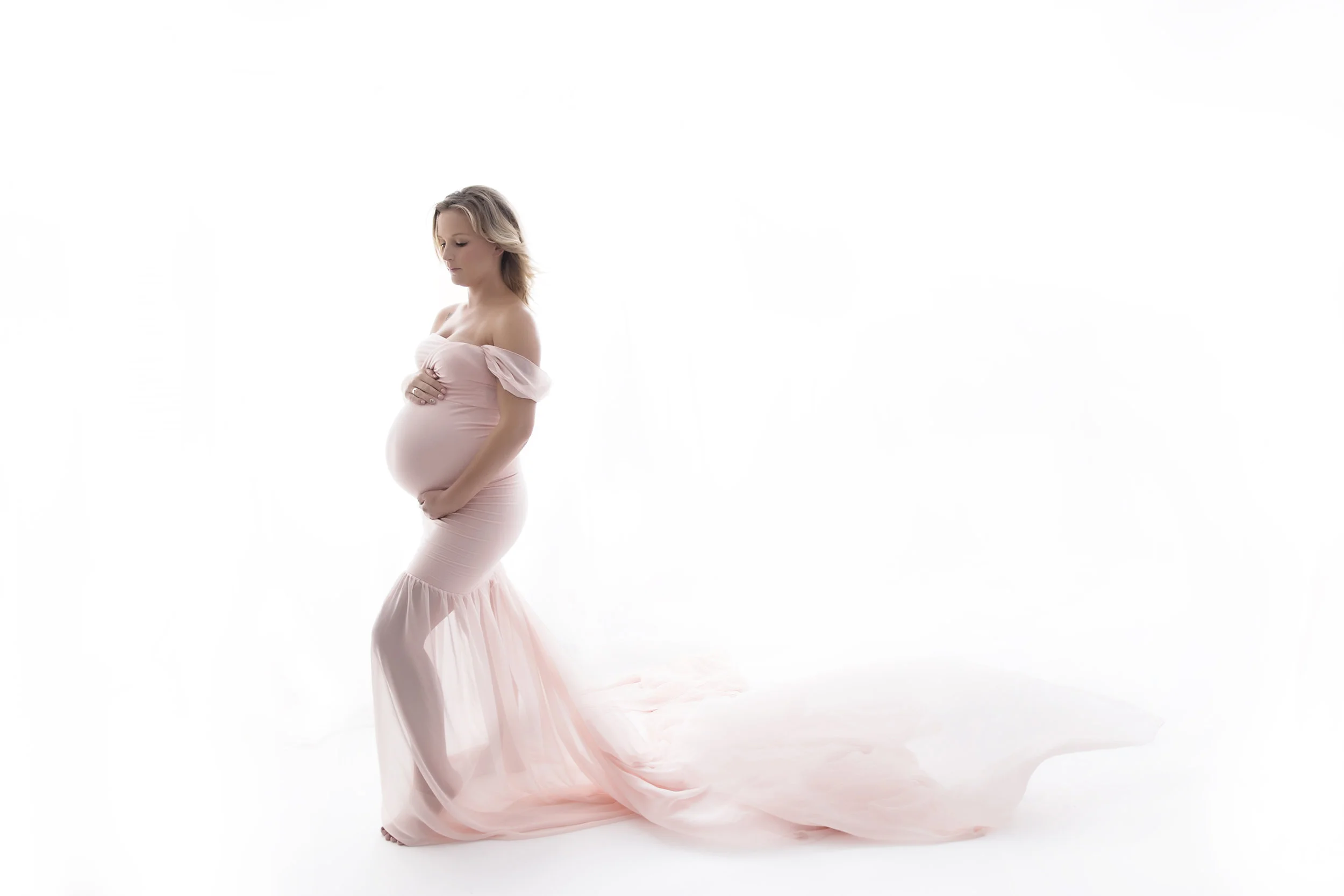 modern-newborn-photogaphy-2.jpg