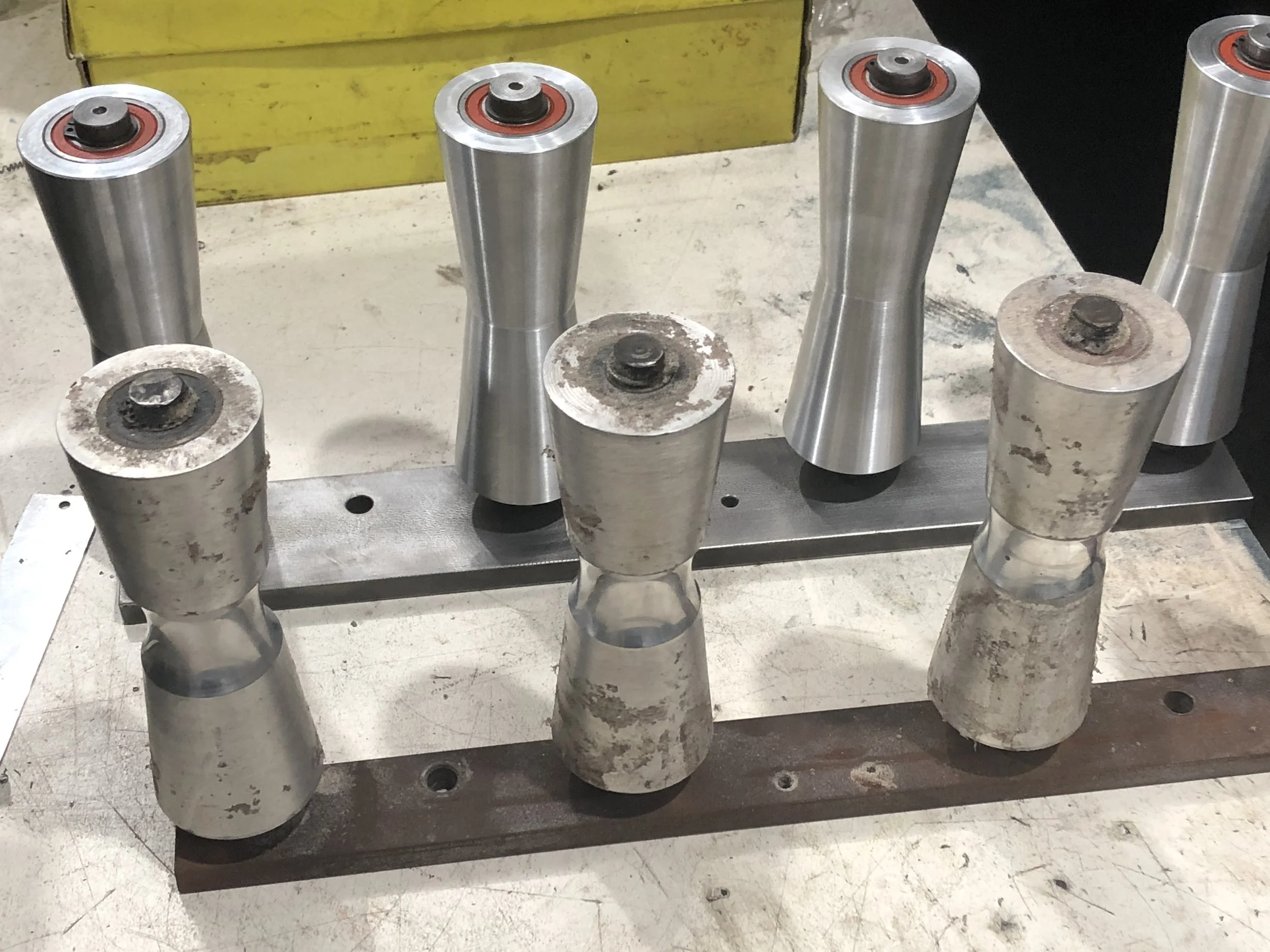 Aluminium V-rollers, Shafts and Mount Plates