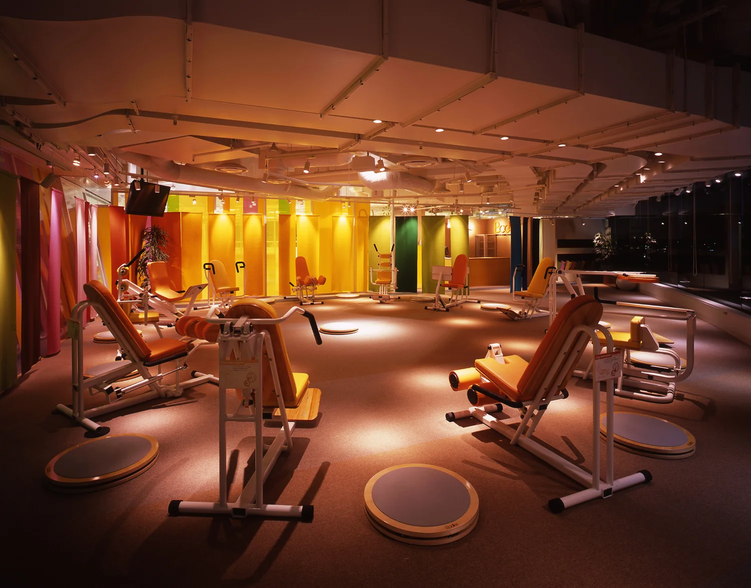 7_emmanuelle_moureaux_bodies.jpg